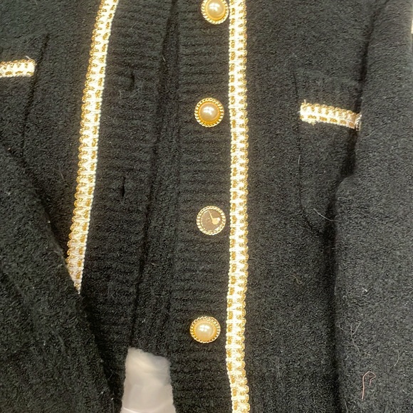 Urban Retrivo Black Cardigan - Picture 3 of 3